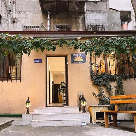 Areva Hostel On Pushkin St. Erivan Exterior foto